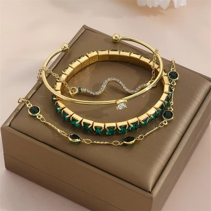 Orelissea™ Classic Emerald Crystal Bracelet Set