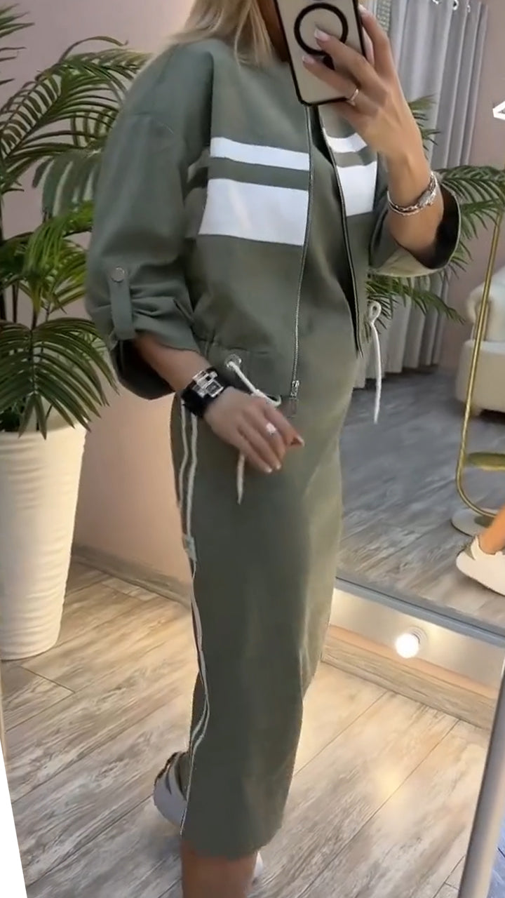 Galévia™ Midi Skirt and Sweatshirt Sports Set